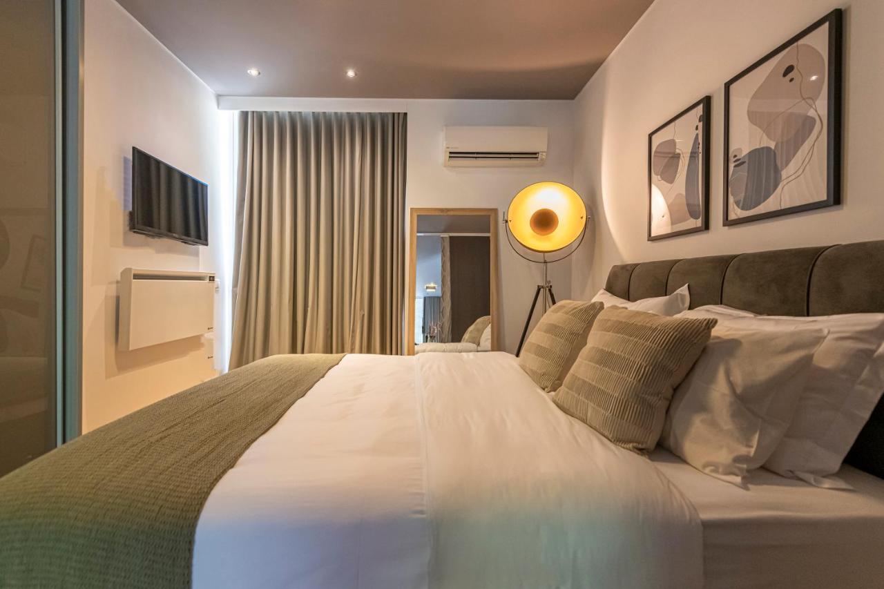 Phaedrus Living: Luxury Flat Vouliagmeni Lägenhet Aten Exteriör bild